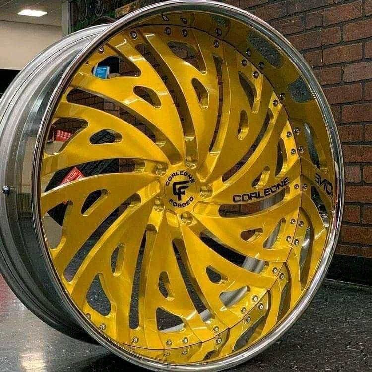 26s Forged Wheels with Tires view 2